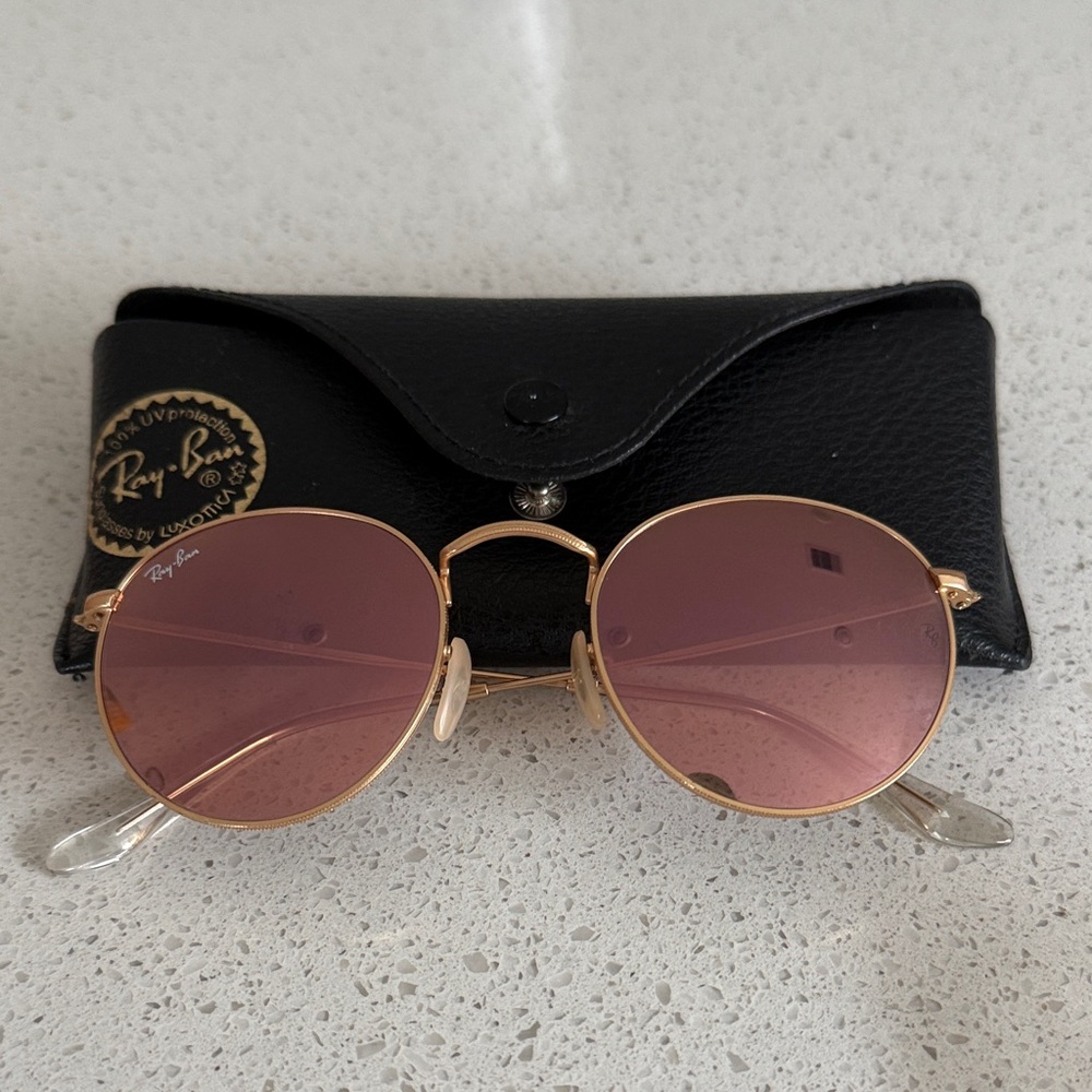 Ray-Ban RB3447 Round Metal Gold Sunglasses with Rose Lenses